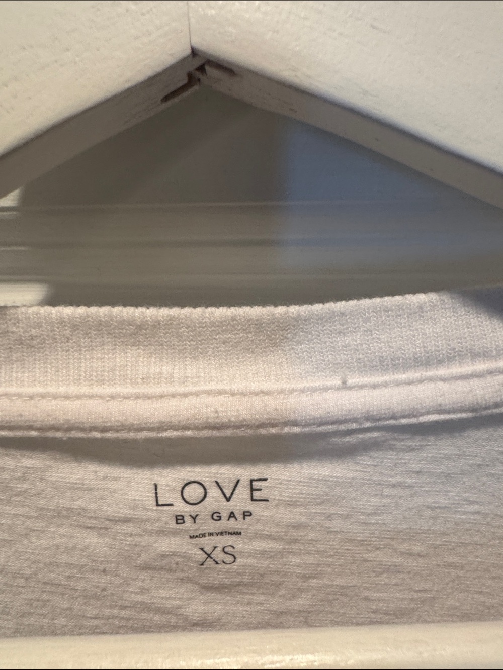 GAP Women's Cream 'Eat Sleep Coffee Repeat' Pullover Sweatshirt - Picture 2 of 3